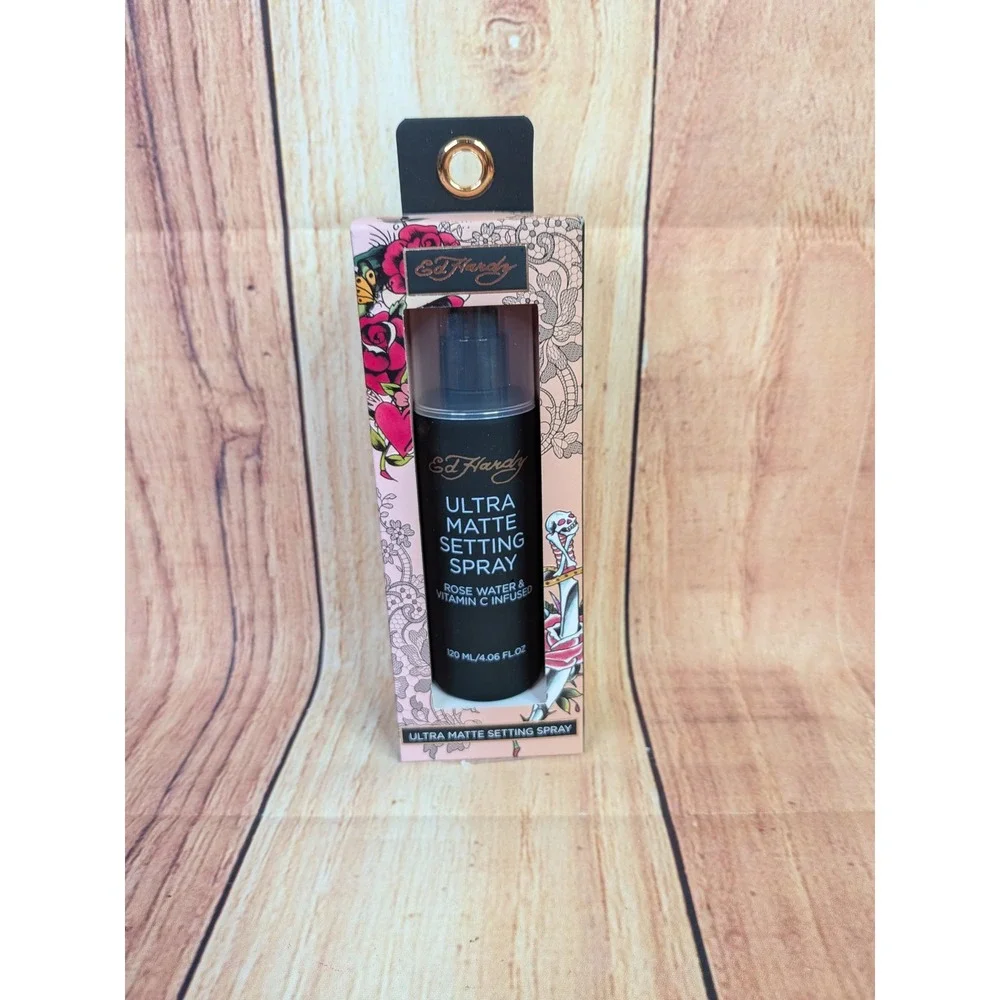 Ed Hardy Ultra Matte Setting Spray 4.06oz Rose Water Vitamin C Infused